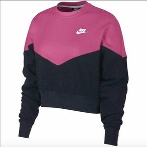 Nike Heritage Fleece Crew Cropped Sweater